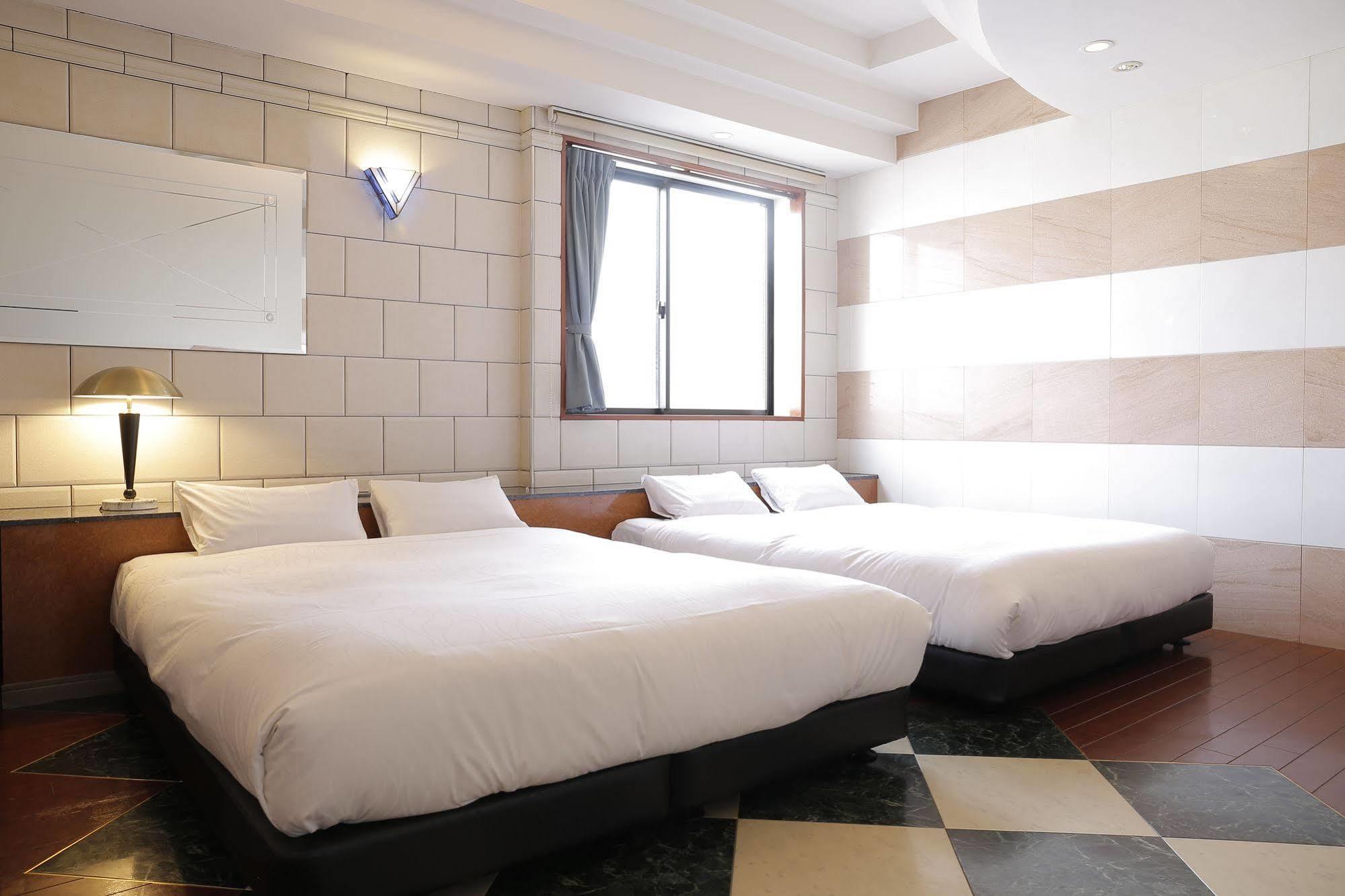 Niceinn Hotel Maihama Tokyo Bay Premiere Urayasu Exterior foto